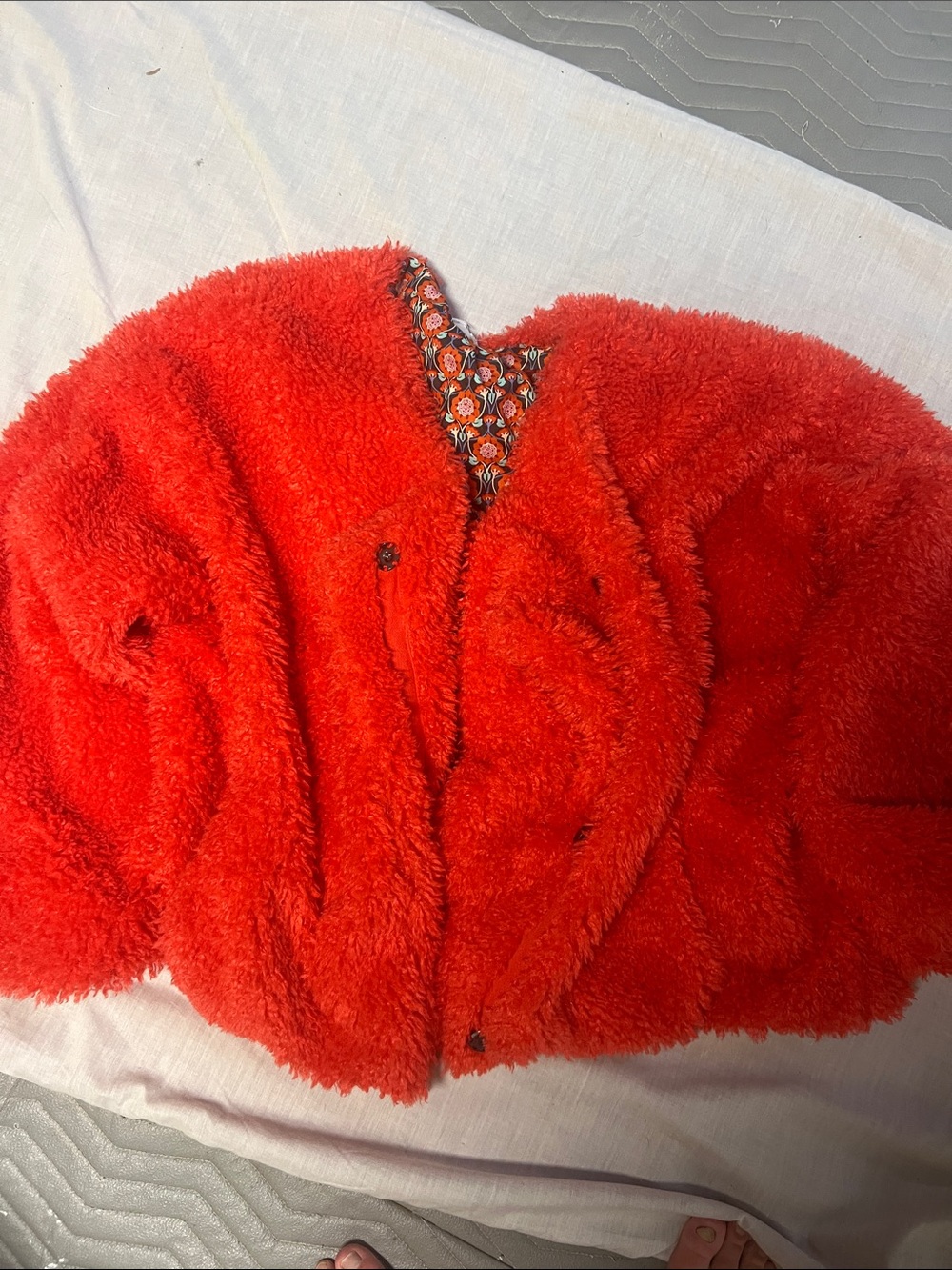 BUCKETLIST Solid Teddy Jacket Bright Red Fuzzy Sherpa Jacket